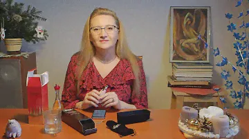 Два аромата с нотами розы и мускуса. Agent Provocateur Agent Provocateur и Cabaret Gres