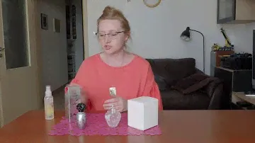 Lolita Lempicka L'Eau en Blanc c жемчужинами. Cabotine Rosalie. Avon - спрей "Пион - маракуйя"